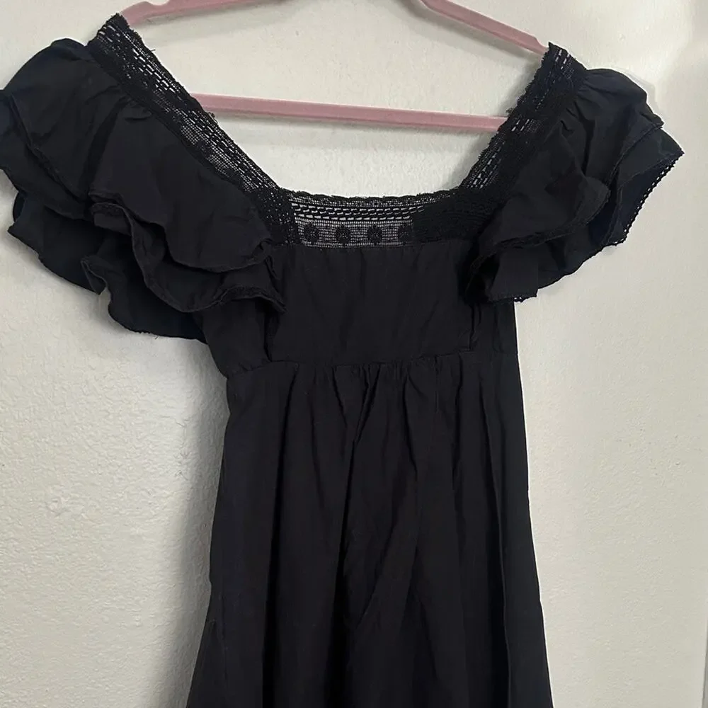 Aritzia Sunday Best XXS Black Crochet Ruffle Puff Sleeve Square Neck Mini Dress